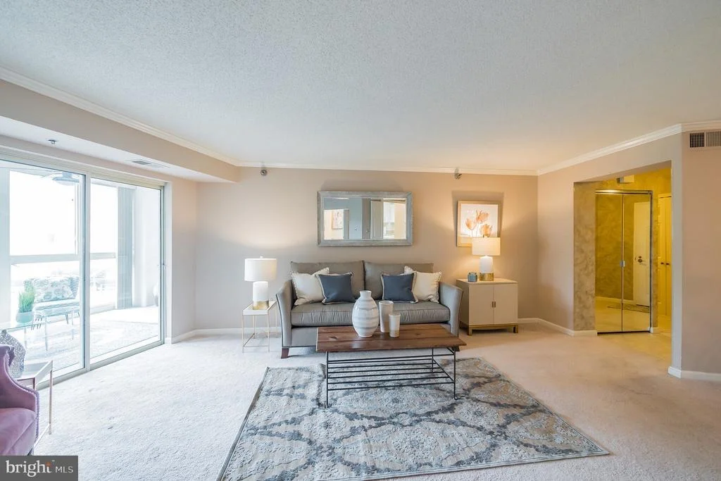 Photo of Unit 306 at 14801 PENNFIELD CIRCLE