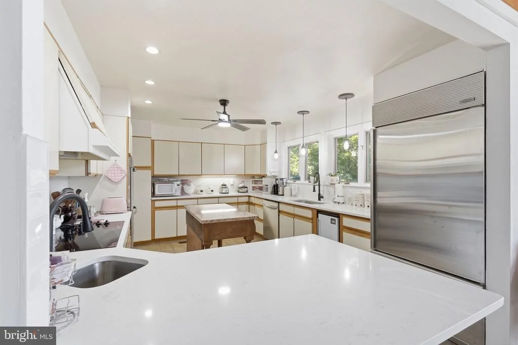 Photo of 750 LEVELGREEN RD.