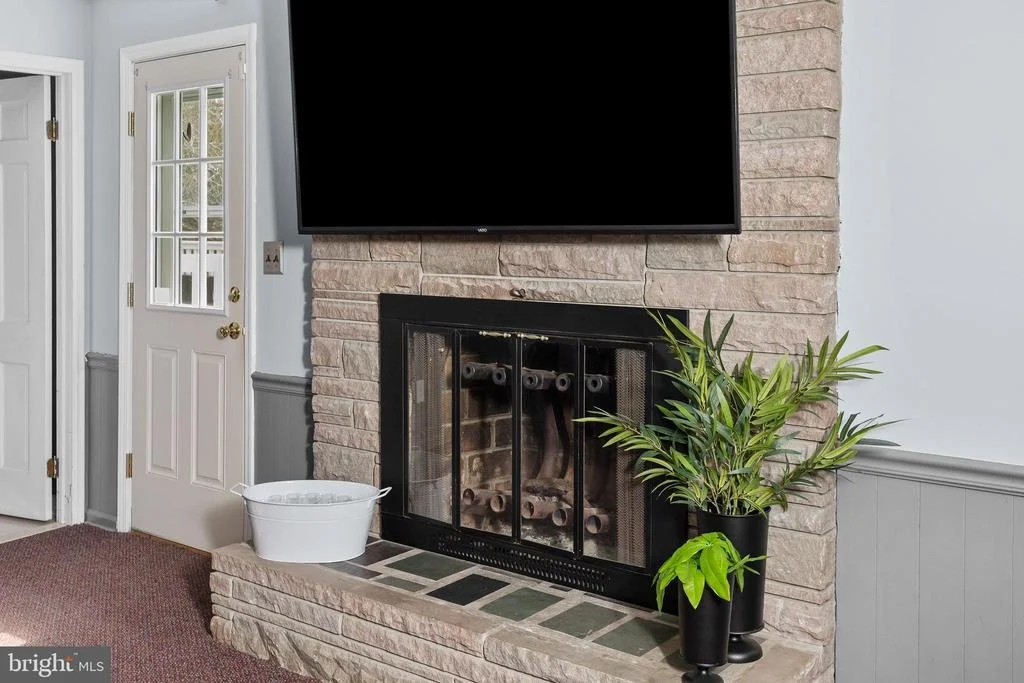 Photo of 115 EDGEBROOK ROAD