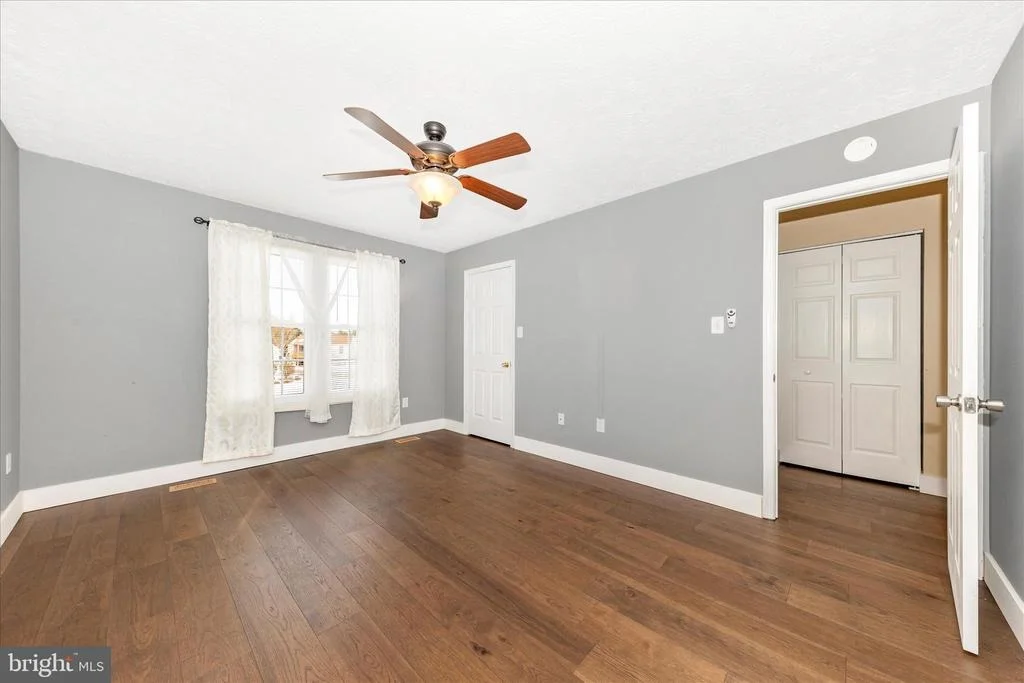 Photo of 2160 COLLINGWOOD LANE