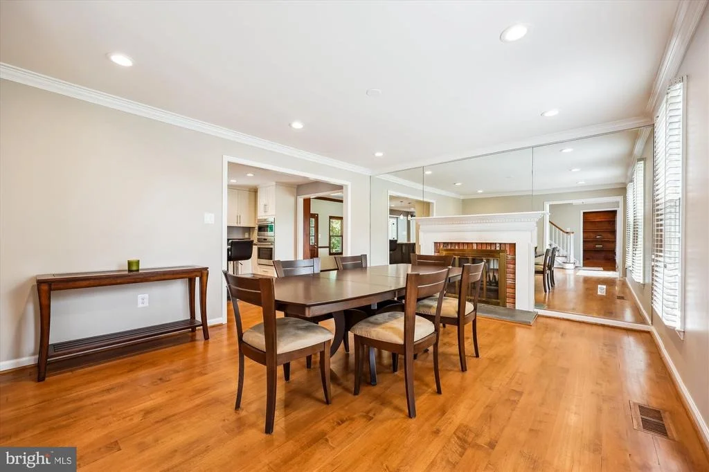 Photo of 15221 MIDDLEGATE ROAD
