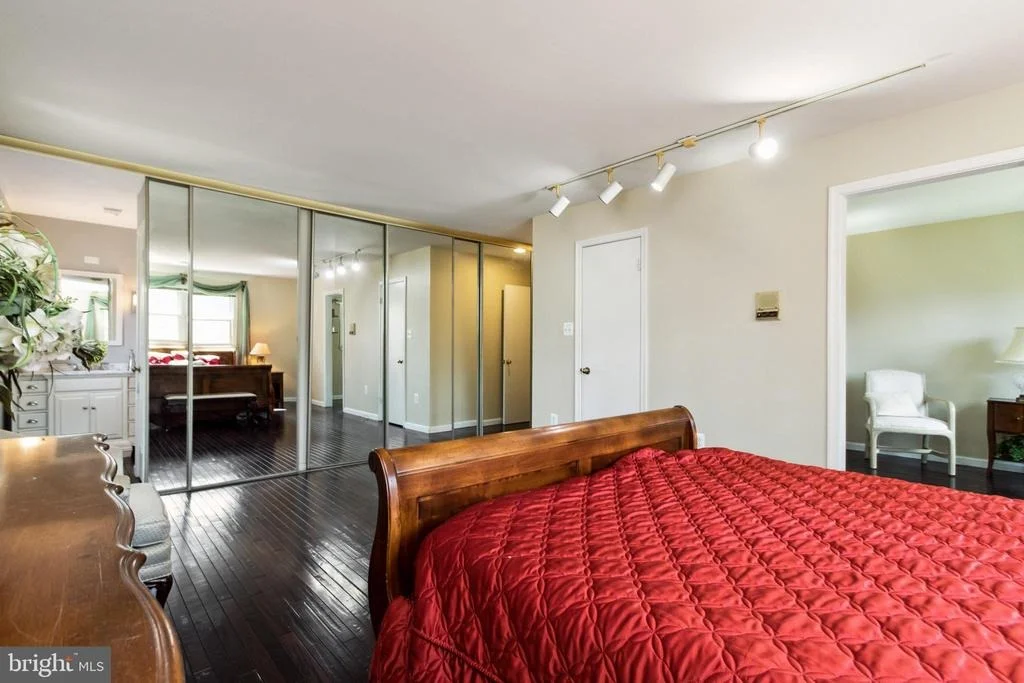 Photo of 10801 MIDSUMMER DRIVE