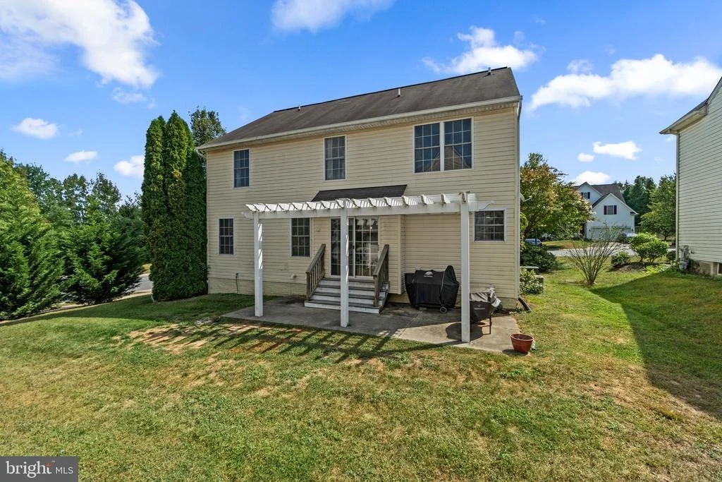 Photo of 814 WELLESLEY COURT