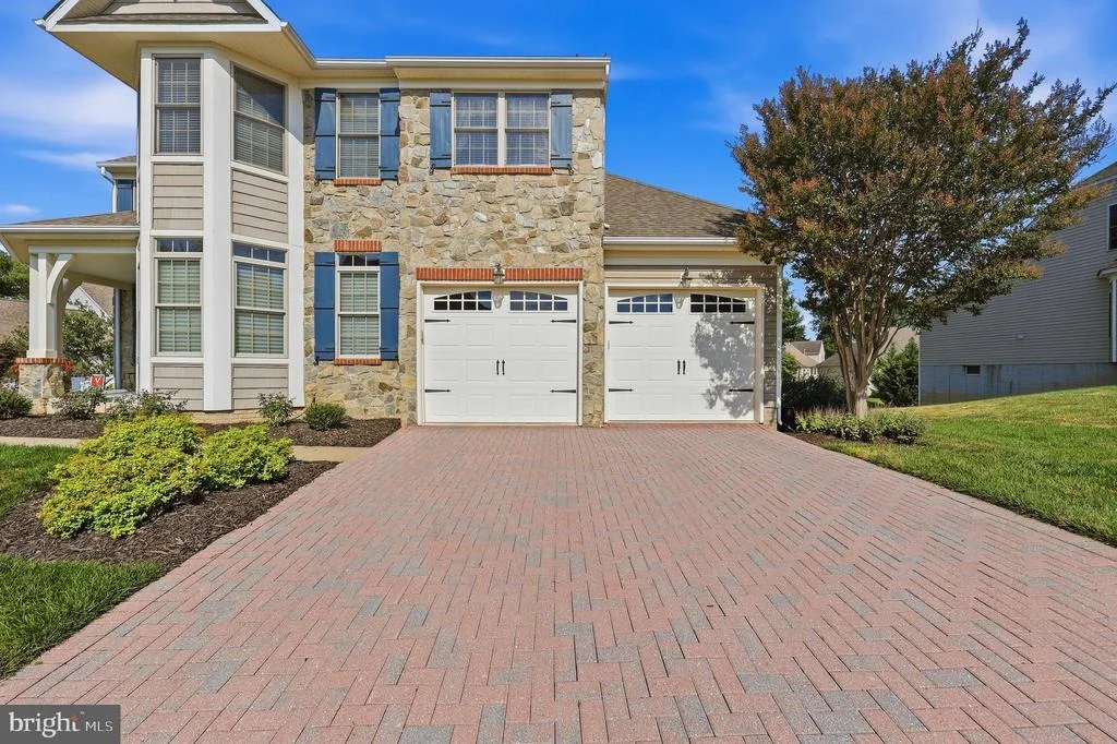 Photo of 3027 PALATINE DRIVE