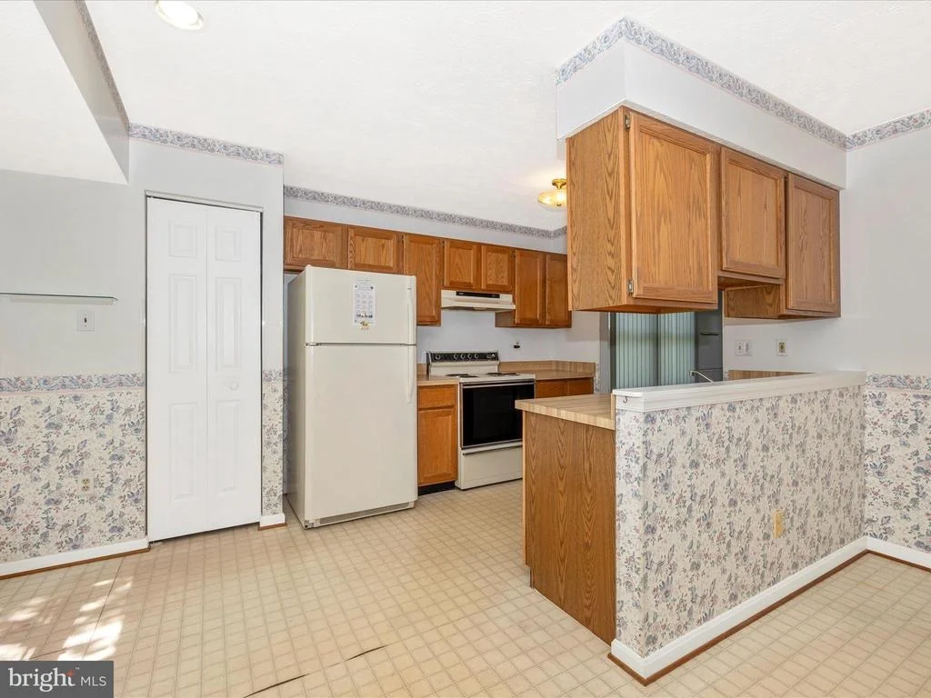 Photo of 2124 COLLINGWOOD LANE