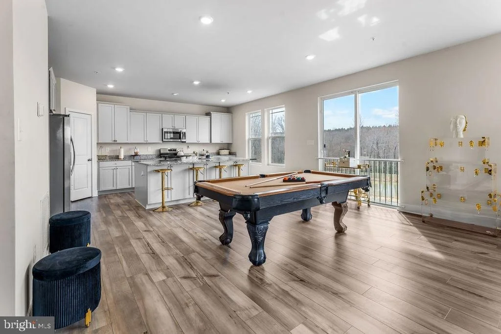 Photo of 5196 NEWPORT CIRCLE