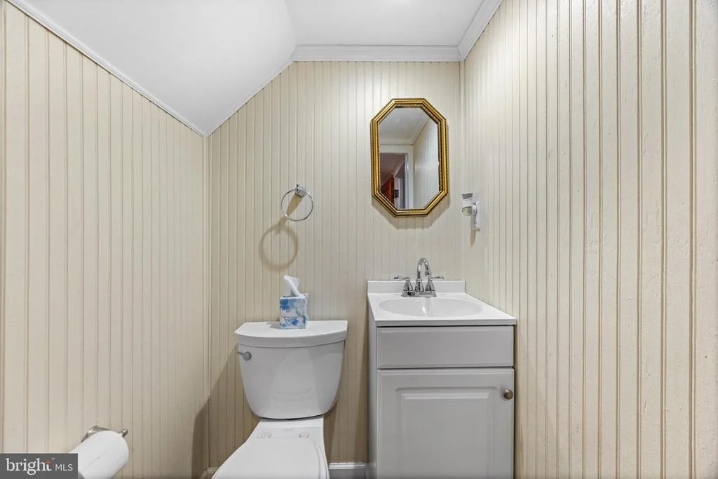 Photo of 1257 CIRCLE DRIVE