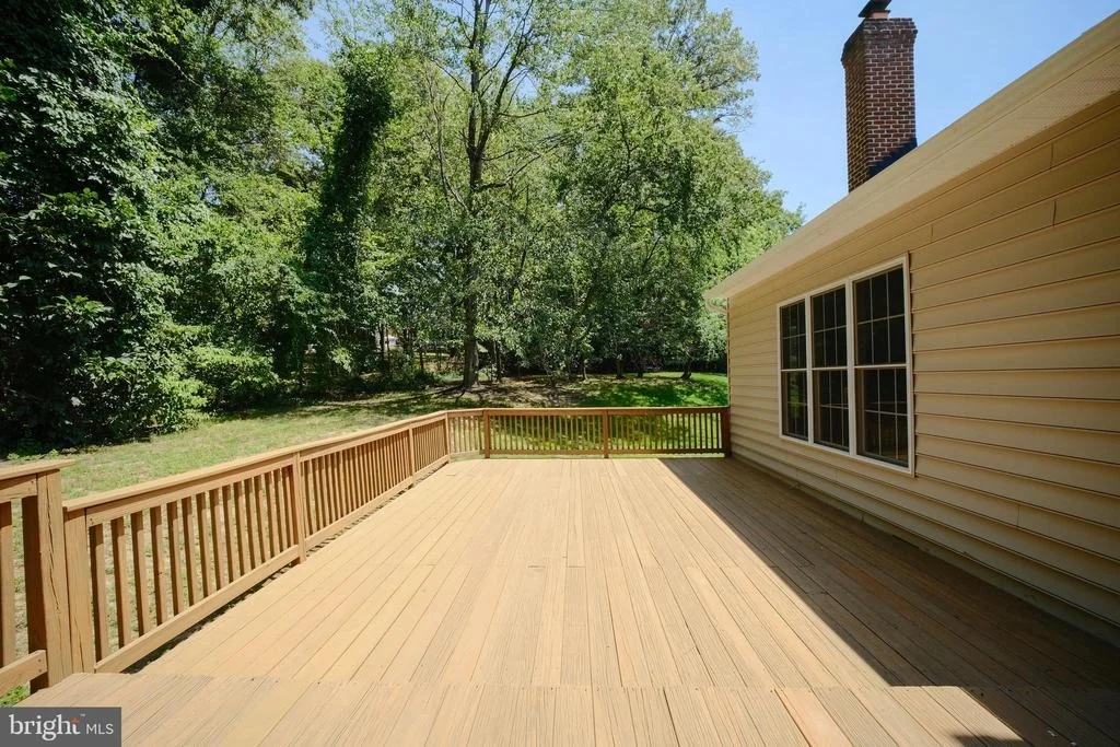 Photo of 1340 BLUEGRASS WAY