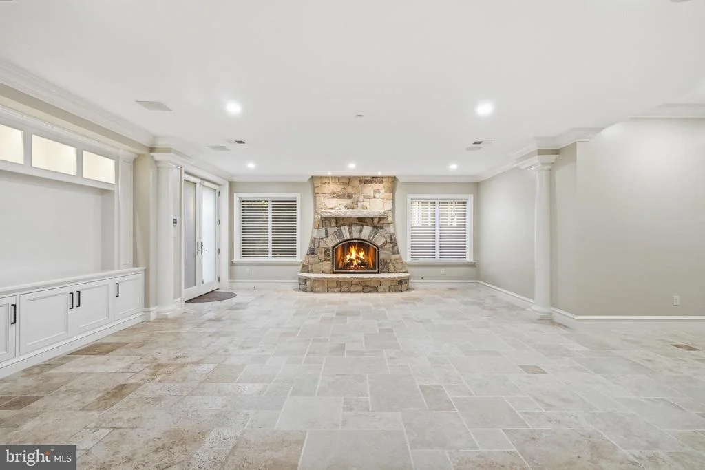 Photo of 1239 DALEVIEW DRIVE