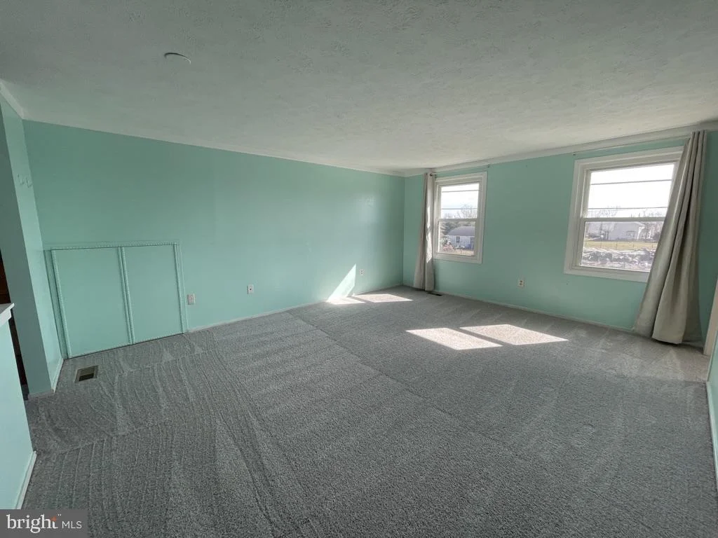 Photo of 1341 BUTTERFLY LANE