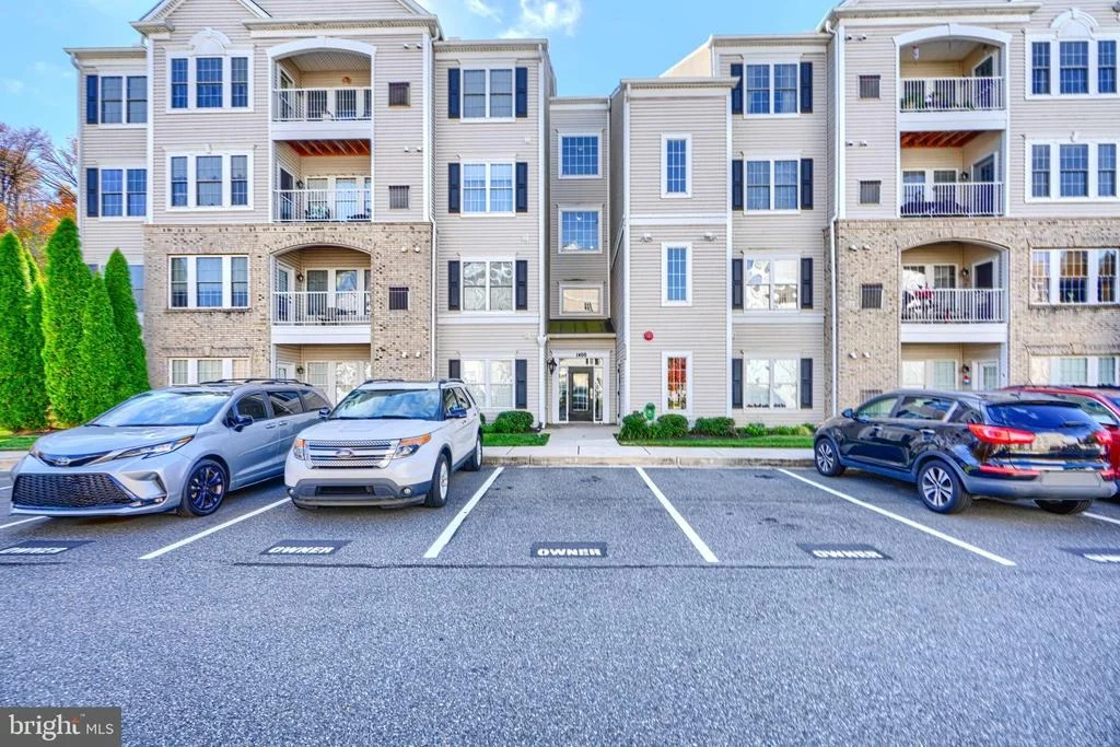 Photo of Unit 1 at 1400 JOPPA FOREST DRIVE