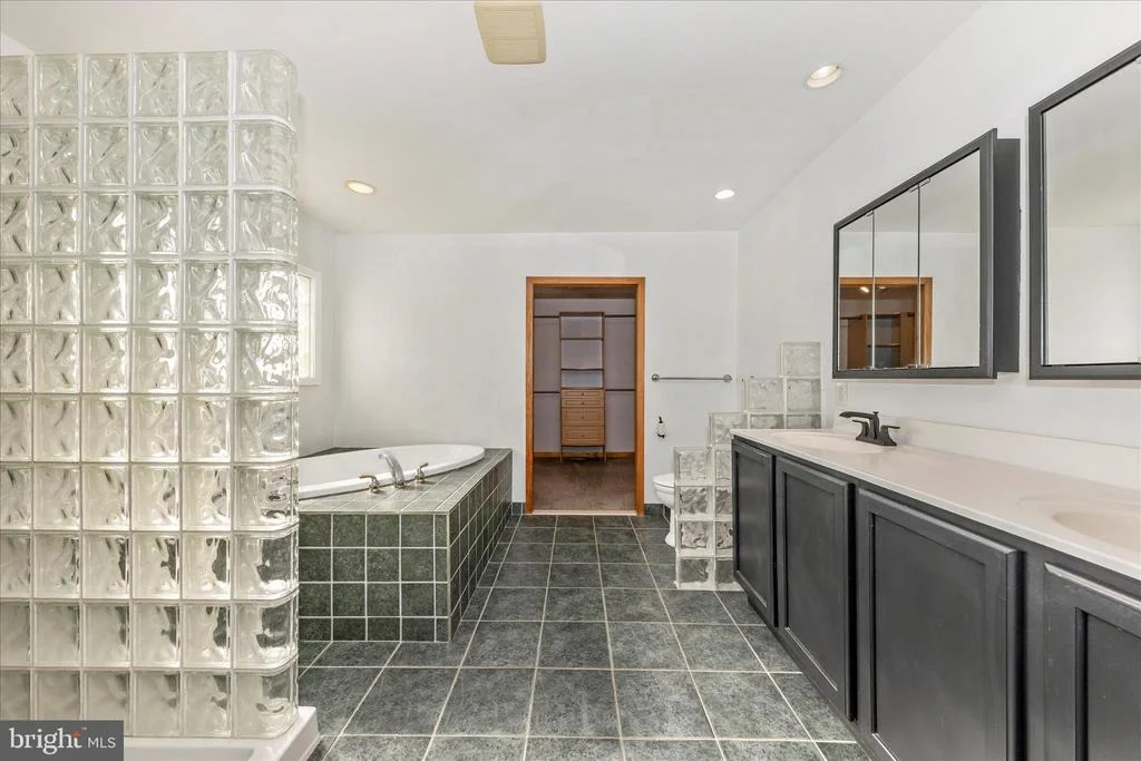 Photo of 8204 BALL ROAD