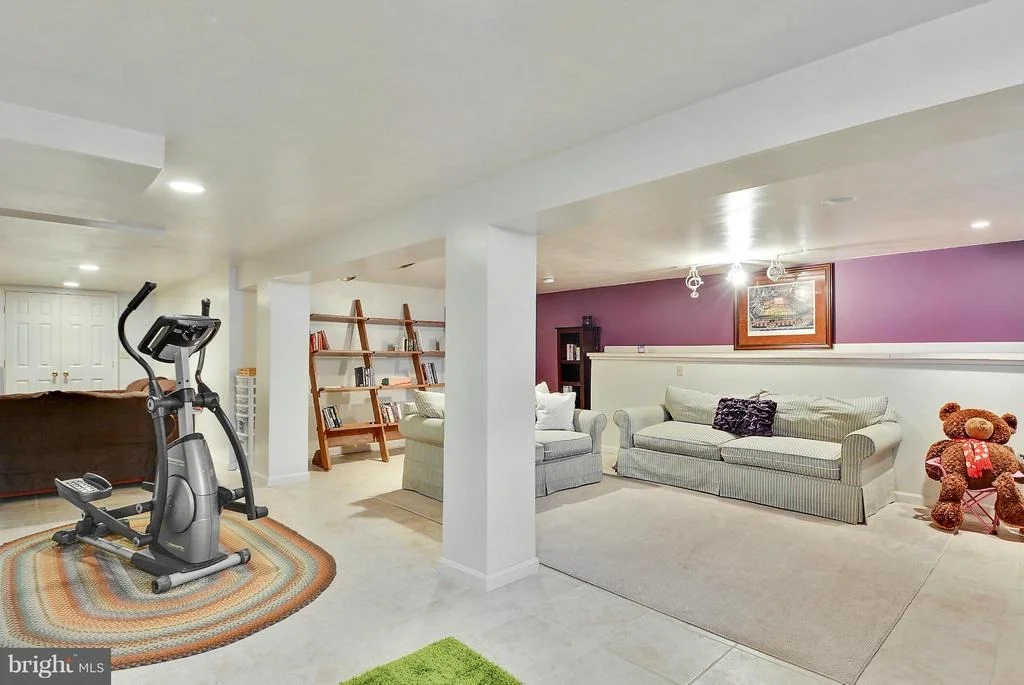 Photo of 7810 SPOUT SPRING ROAD