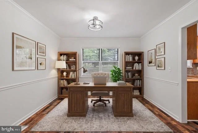 Photo of 2309 MAPLEWOOD DRIVE