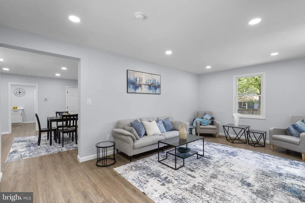 Photo of 4010 FOREST GROVE