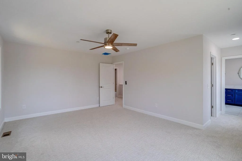Photo of 7547 BATTLE GROVE CIRCLE