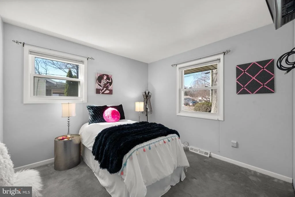 Photo of 1071 OMAR DRIVE