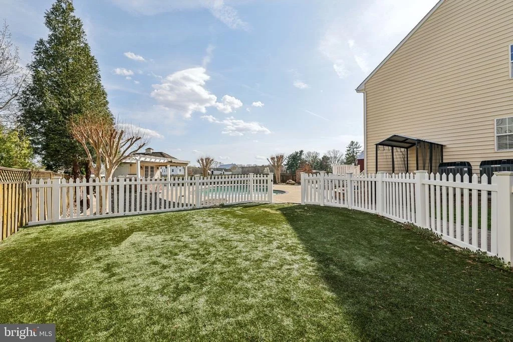 Photo of 517 WET SAND DRIVE