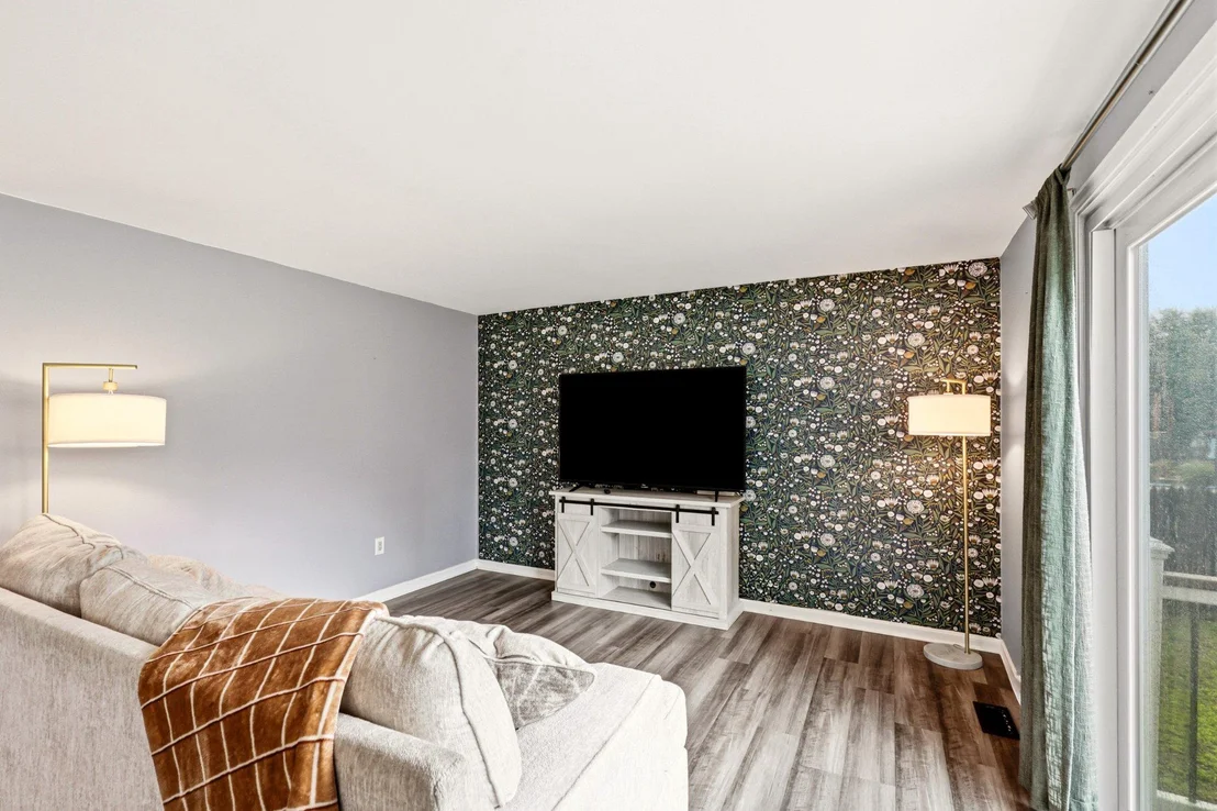 Photo of 536 SUNHAVEN DRIVE