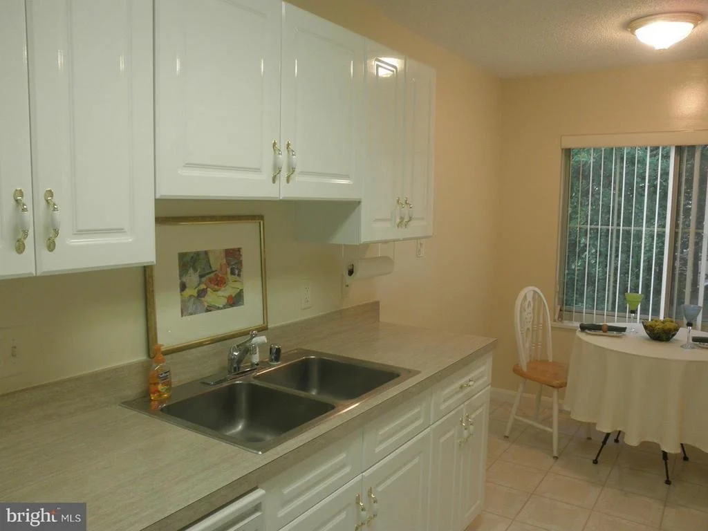 Photo of Unit 305 at 14809 PENNFIELD CIRCLE