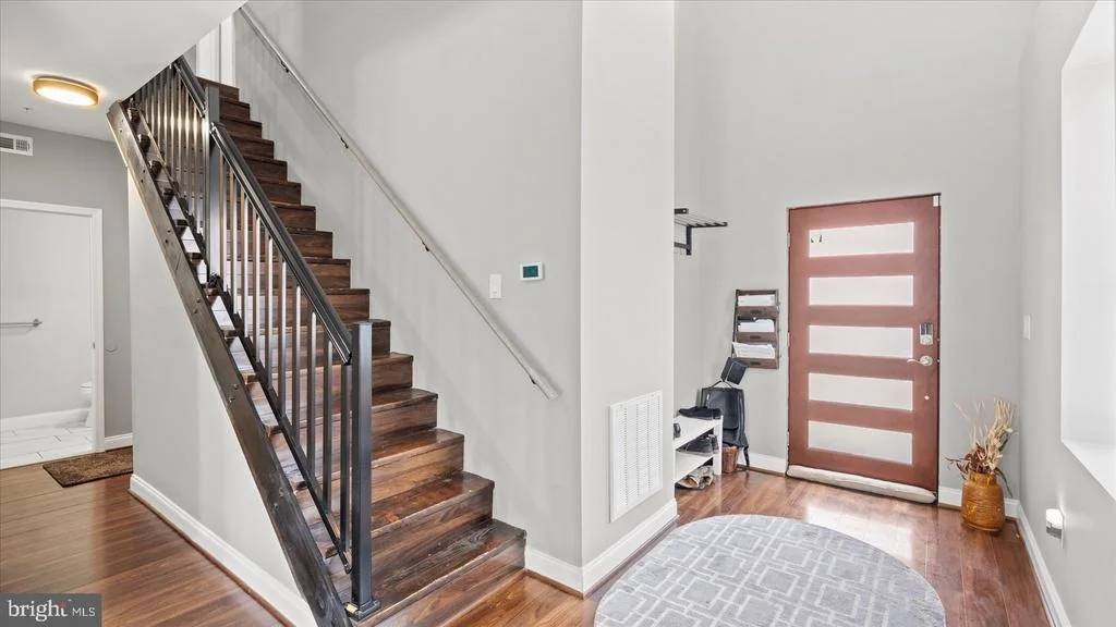 Photo of 3145 BAYBRIAR ROAD