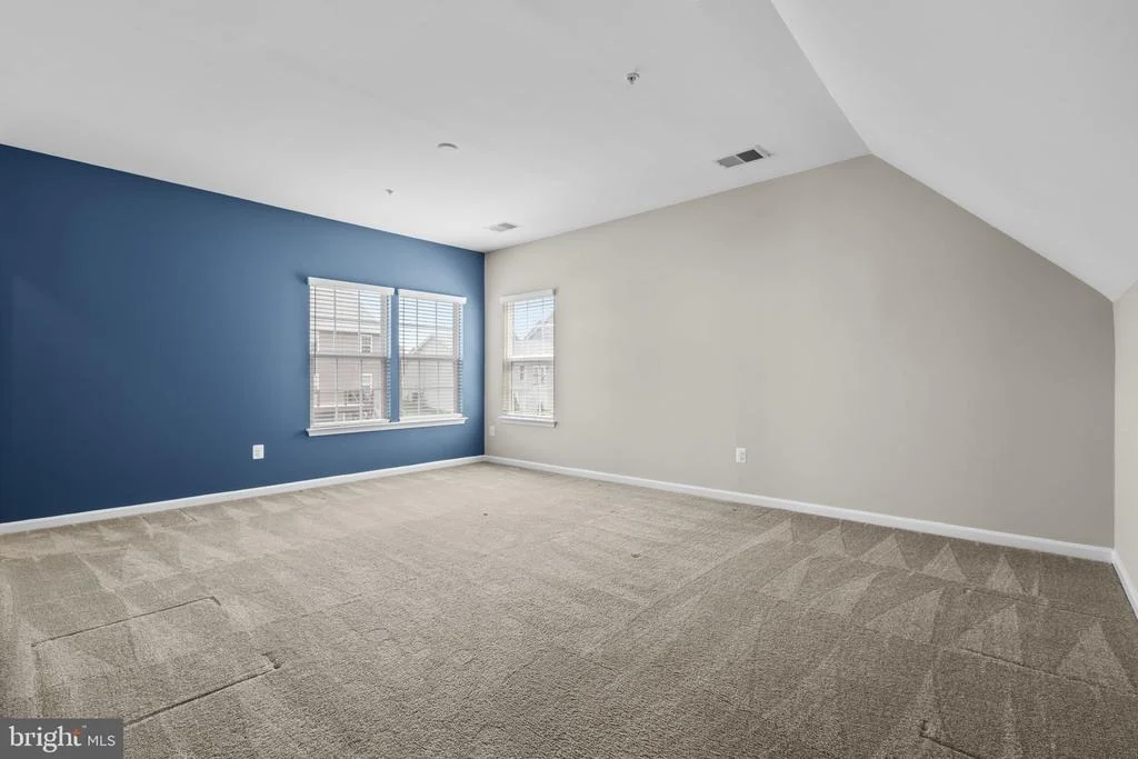 Photo of 4709 PULLER DRIVE