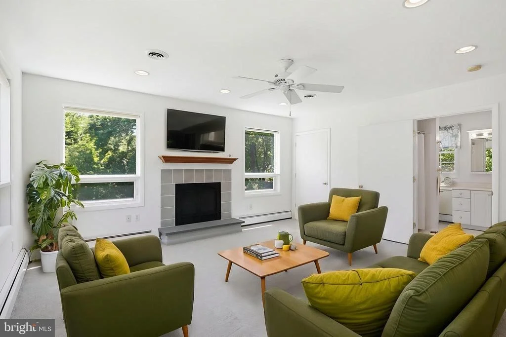 Photo of 504 WATERFORD ROAD