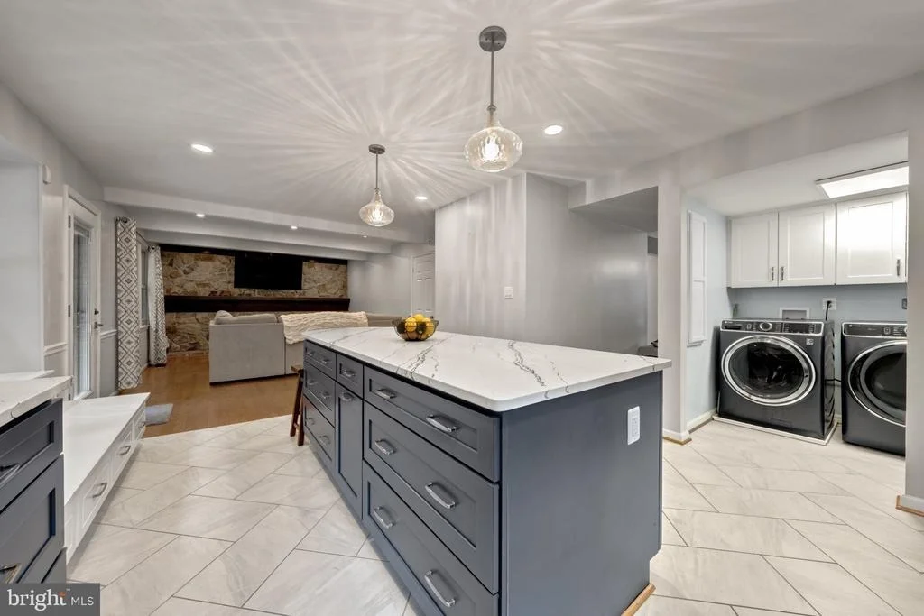 Photo of 7409 SHADY PALM DRIVE
