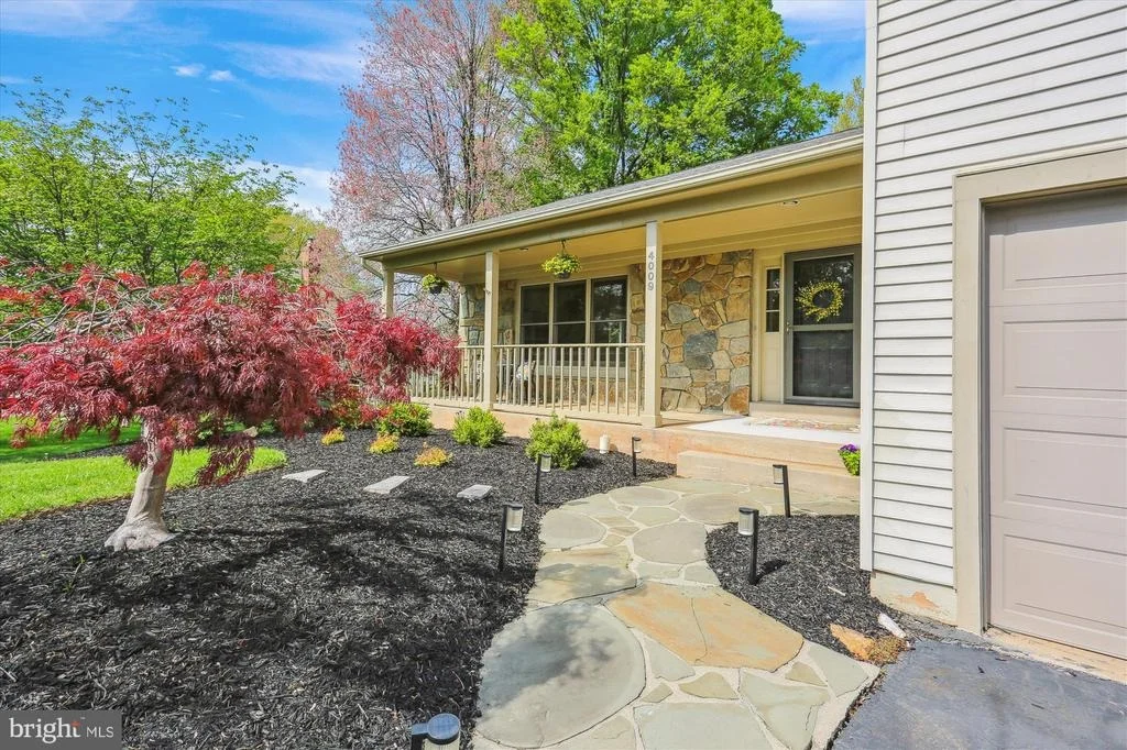Photo of 4009 EVANGELINE TERRACE