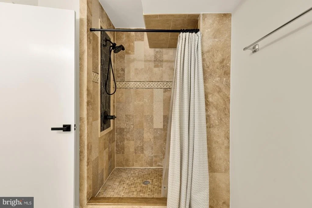 Photo of 5010 KING RICHARD DRIVE