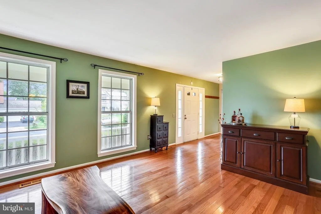 Photo of 912 POINTER RIDGE DRIVE