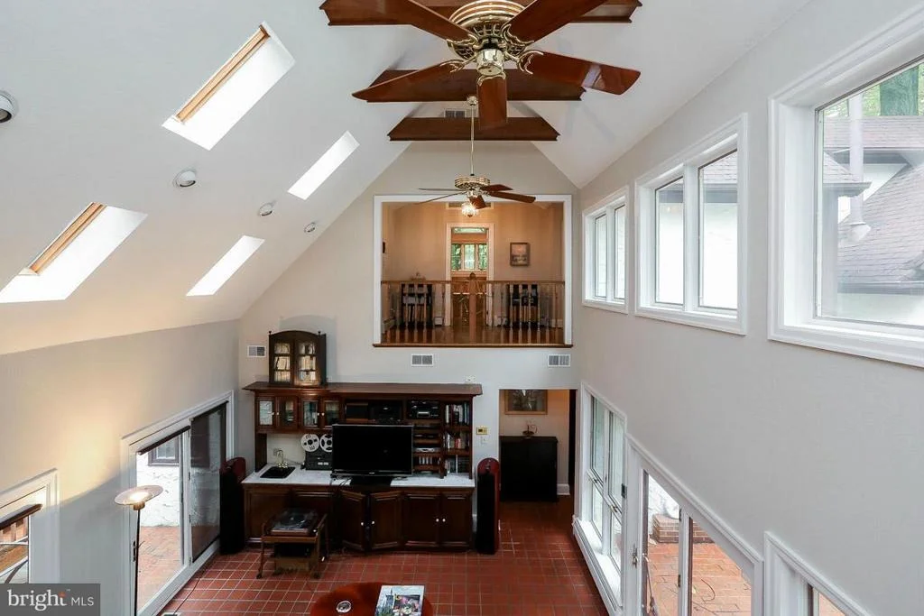 Photo of 6580 BRADDOCK ROAD