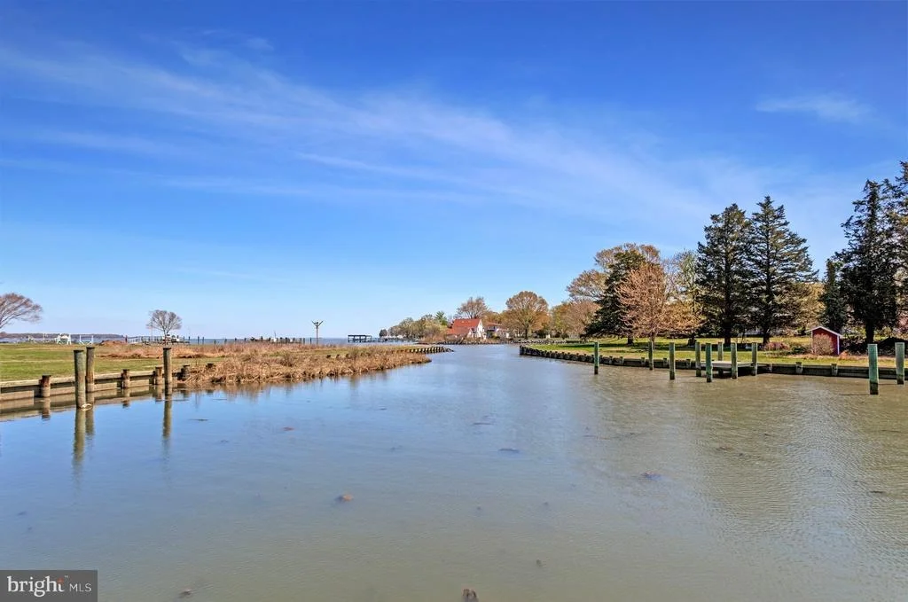 Photo of 1268 HAYES ROAD