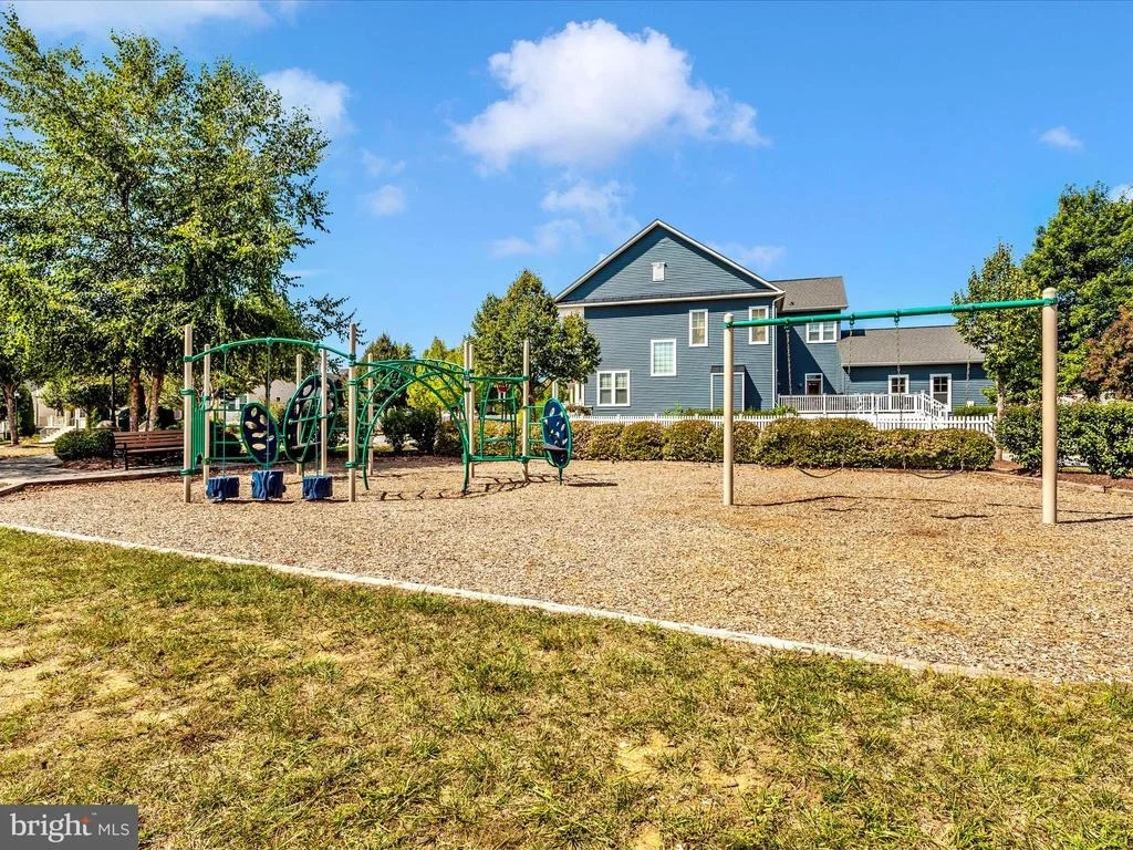Photo of 724 POTOMAC VIEW PARKWAY