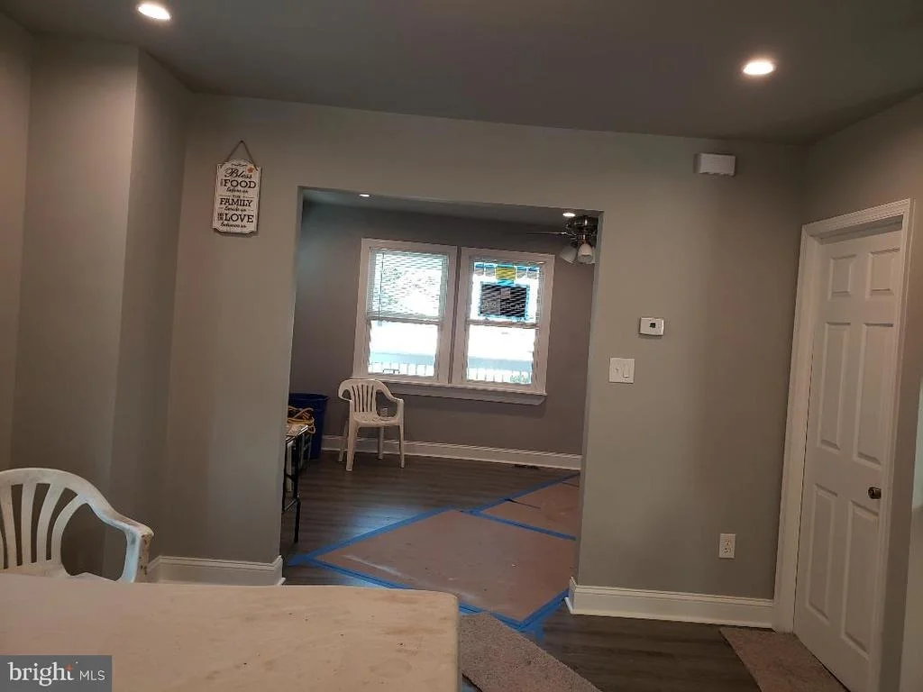 Photo of 205 WILBUR AVENUE