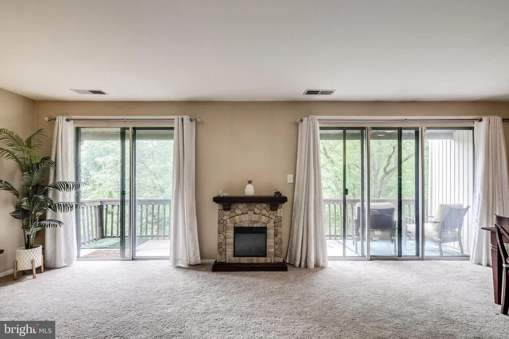 Photo of Unit 5 at 10075 WINDSTREAM DRIVE