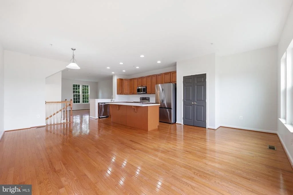 Photo of 2075 SPRING RUN CIRCLE