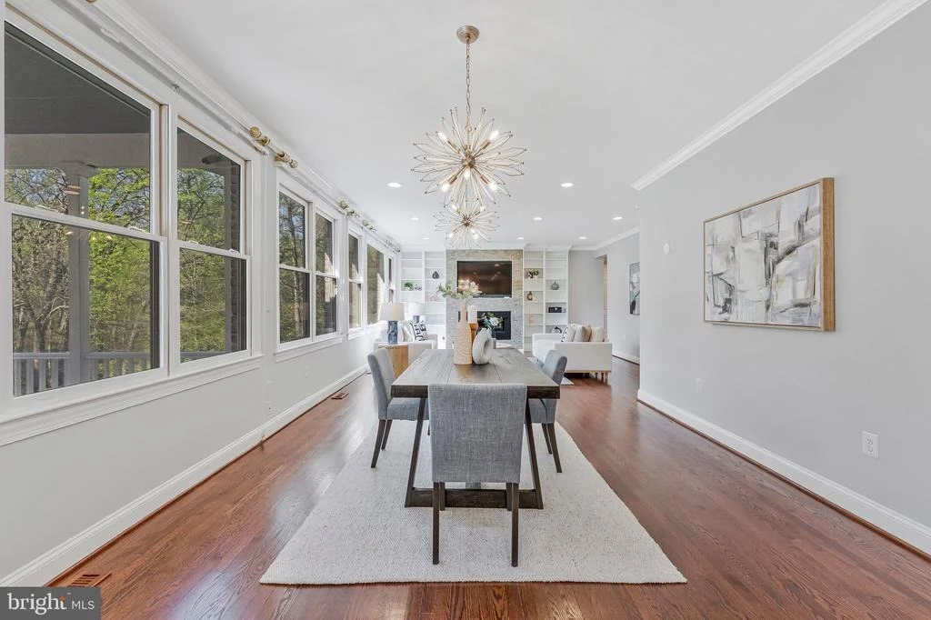 Photo of 8611 BROOK ROAD