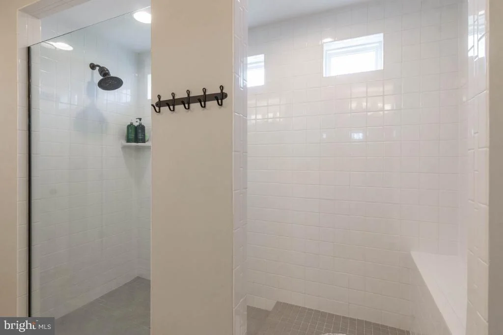 Photo of 1504 TOUCHARD DRIVE