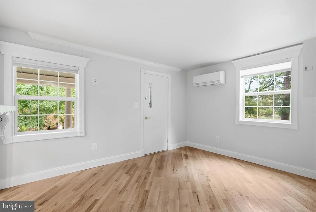 Photo of 1804 SIXES ROAD