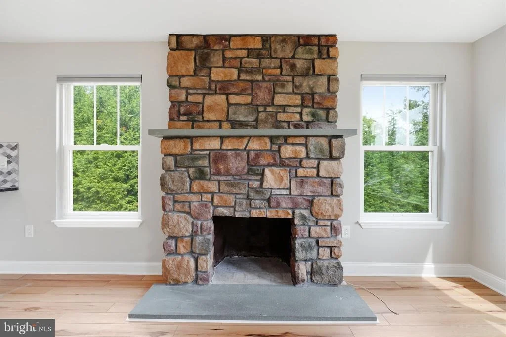 Photo of 1633 REED ROAD