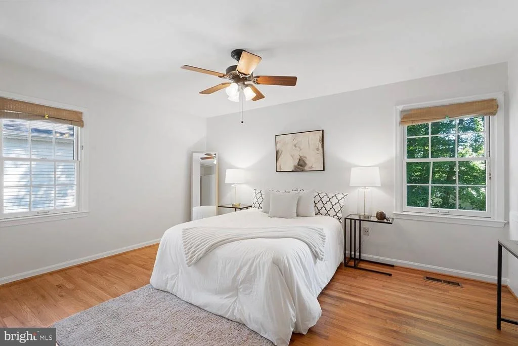 Photo of 9501 WALLINGFORD DRIVE