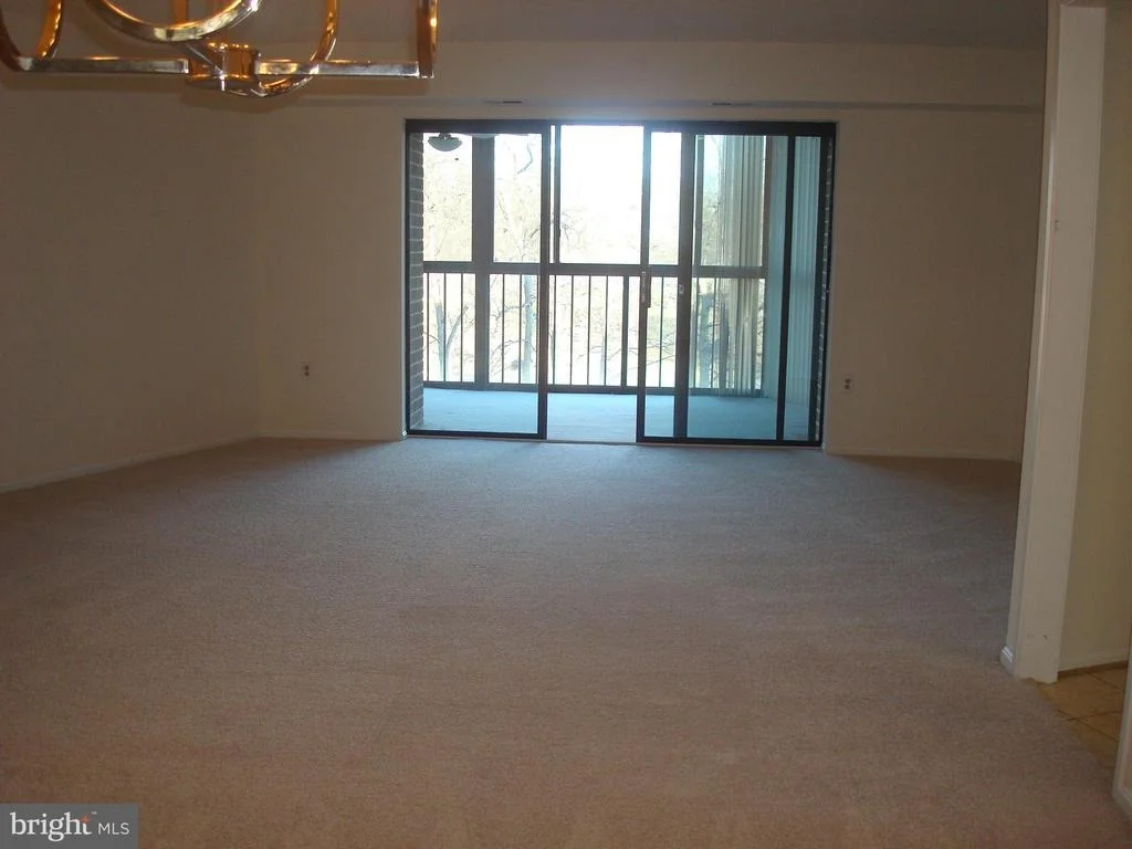 Photo of Unit 1503 at 15101 INTERLACHEN DRIVE