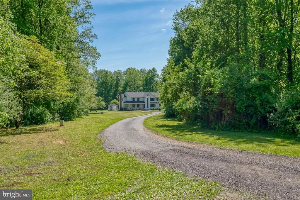 Photo of 2056 CHAPEL ROAD
