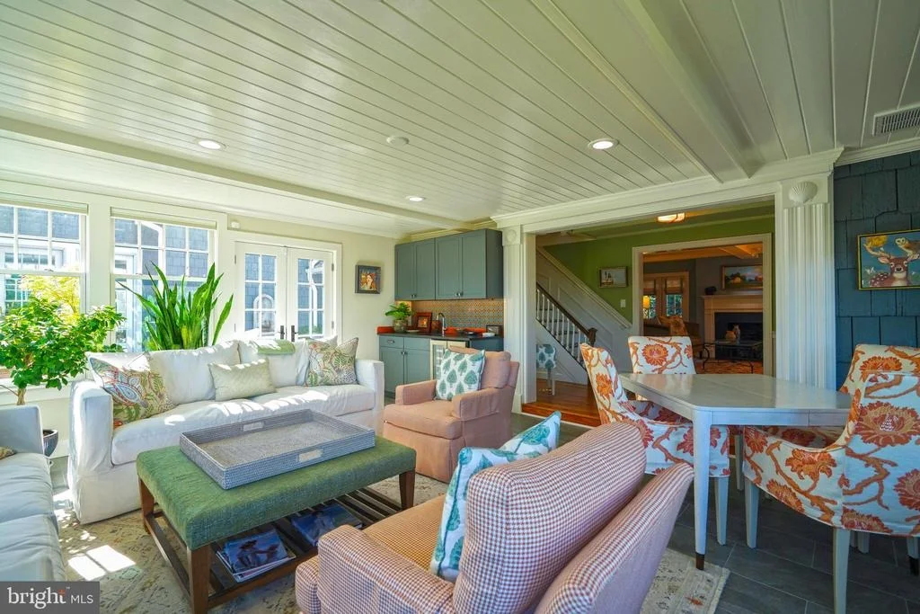 Photo of 410 PILOTTOWN ROAD