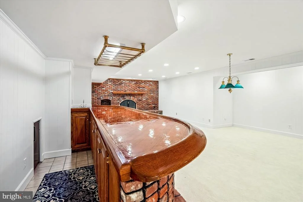 Photo of 8849 TUCKERMAN LANE