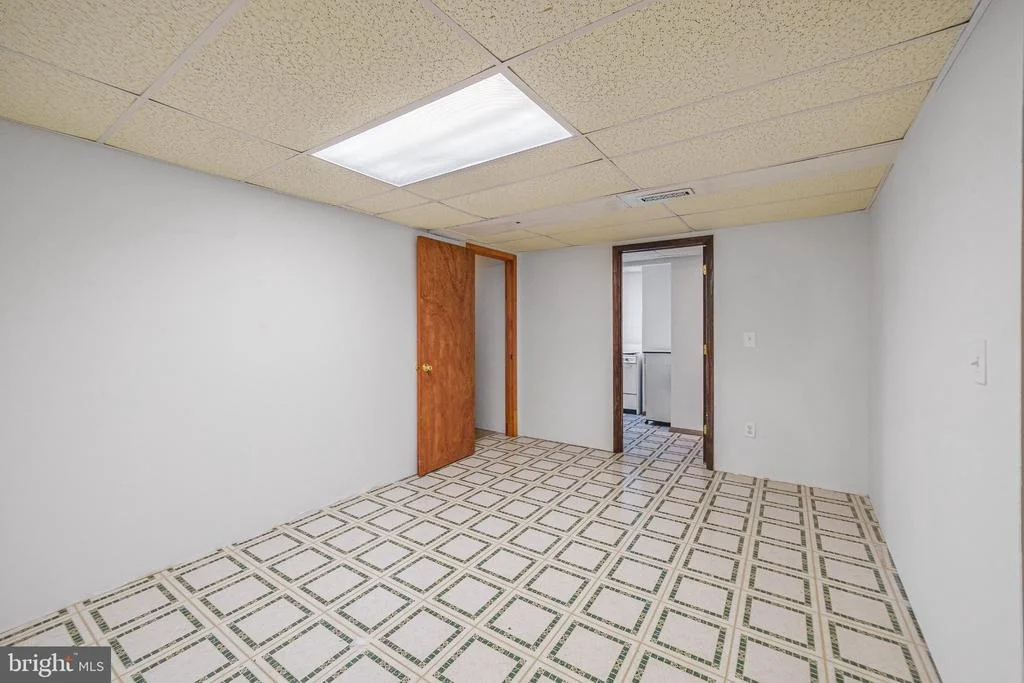 Photo of 1031 TRACY DRIVE