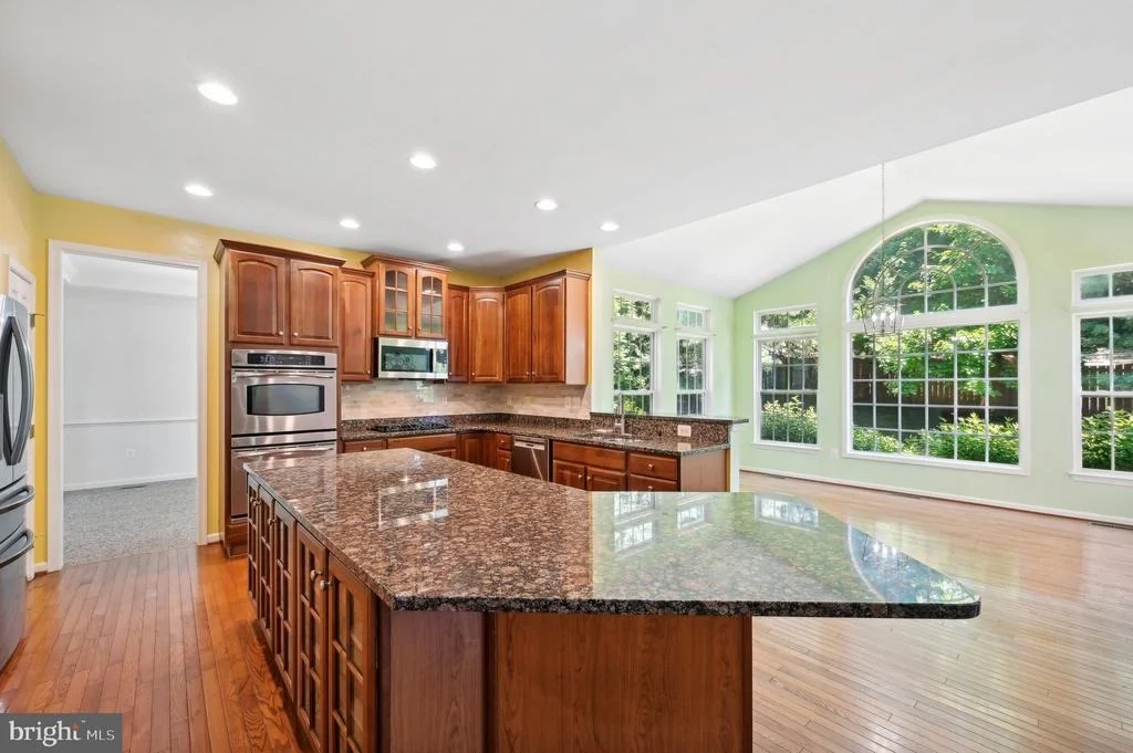 Photo of 2132 CHESTNUT LANE