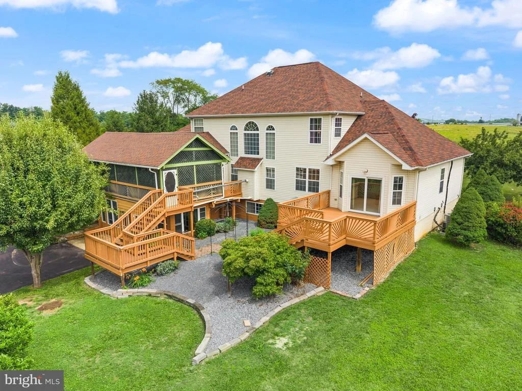 Photo of 99 FOX LANE