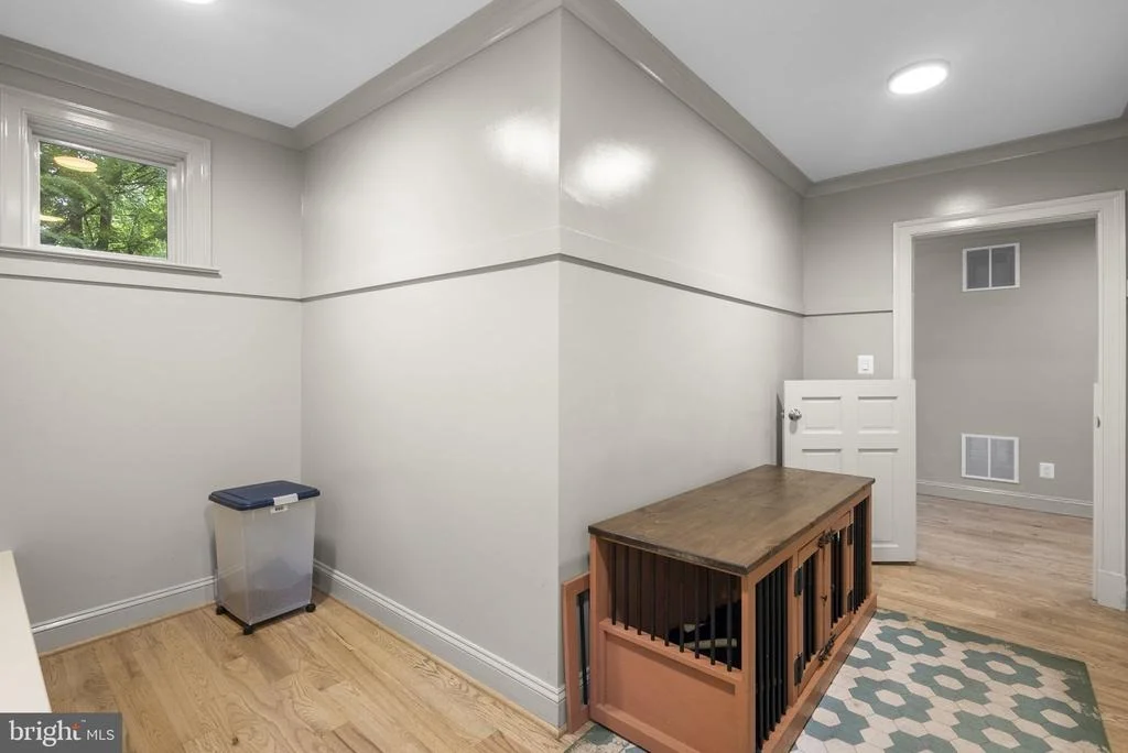 Photo of 8025 RIVERSIDE DRIVE